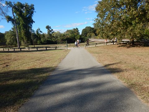 bike Georgia, River Levee Trail, biking, BikeTripper.net