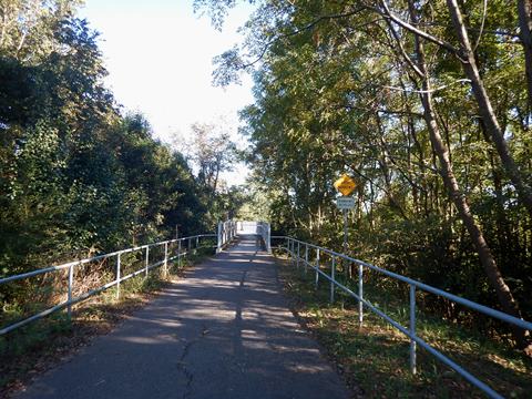 bike Georgia, River Levee Trail, biking, BikeTripper.net