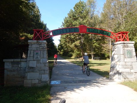 bike Georgia, biking Silver Comet Trail, BikeTripper.net