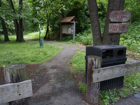 bike New York D&H Canal Towpath, biking, BikeTripper.net