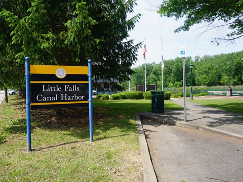 bike New York, Erie Canalway Trail, east-central section, biking, BikeTripper.net