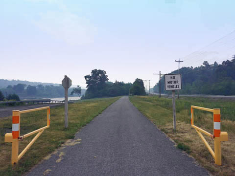 bike New York, Erie Canalway Trail, Empire State Trail, biking, BikeTripper.net