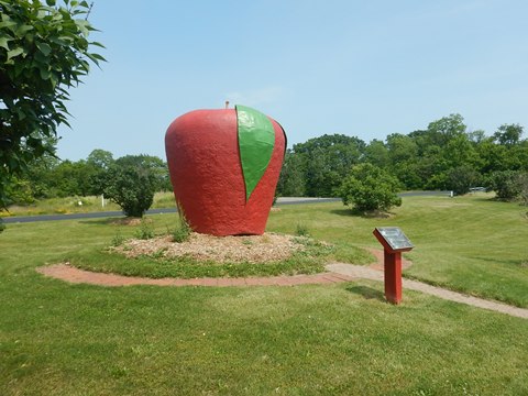 bike New York, Erie Canalway Trail, West section, biking, BikeTripper.net