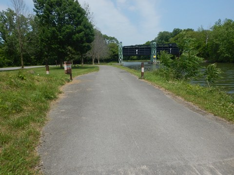 bike New York, Erie Canalway Trail, West section, biking, BikeTripper.net