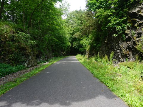 bike New York, Hudson Valley Rail Trail, NY biking, BikeTripper.net