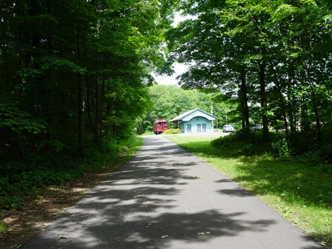 bike New York, Hudson Valley Rail Trail, NY biking, BikeTripper.net