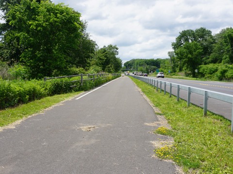 bike New York, Hudson Valley Rail Trail, NY biking, BikeTripper.net