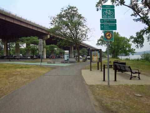 bike New York, Erie Canalway Trail, Empire State Trail, biking, BikeTripper.net