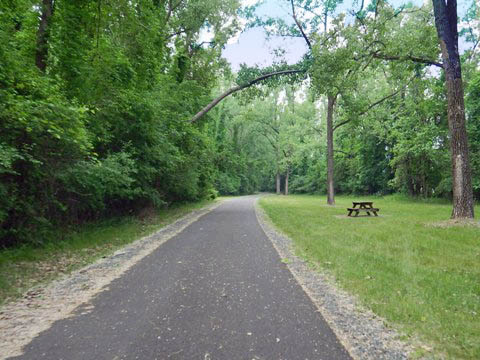 bike New York, Erie Canalway Trail, Empire State Trail, biking, BikeTripper.net