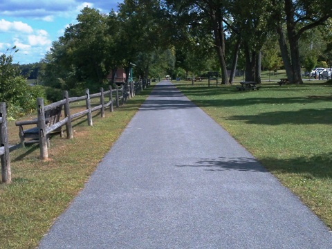 bike New York, Mohawk-Hudson Bike-Hike Trail, biking, BikeTripper.net