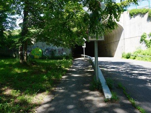 bike New York, Wallkill Valley Rail-Trail, biking, BikeTripper.net