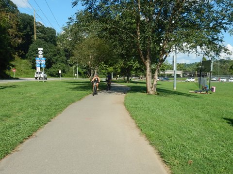 bike North Carolina, Asheville, biking, BikeTripper.net