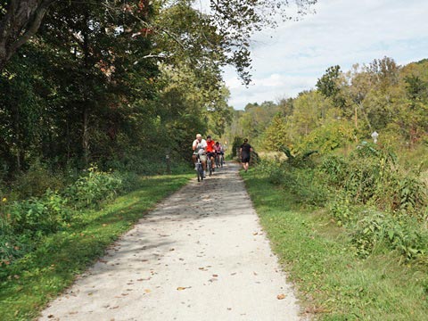 Biking, Ohio & Erie Canal Towpath, Ohio, BikeTripper.net