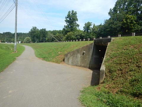 bike Tennessee, Townsend Historical Trail, biking, BikeTripper.net
