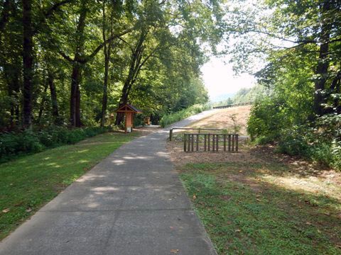 bike Tennessee, Townsend Historical Trail, biking, BikeTripper.net