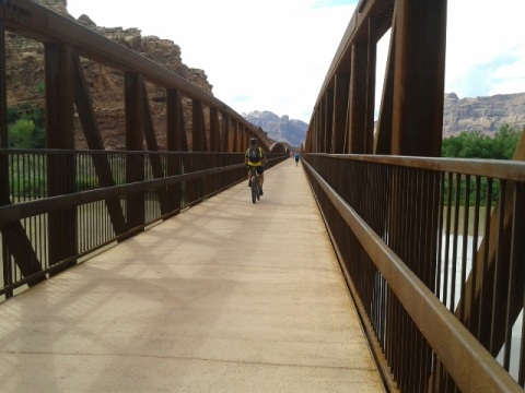 bike Utah, Moab Canyon Pathway, biking, BikeTripper.net