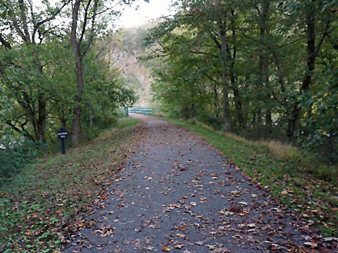 Mon River Trail, Morgantown WV, West Virginia biking, BikeTripper.net